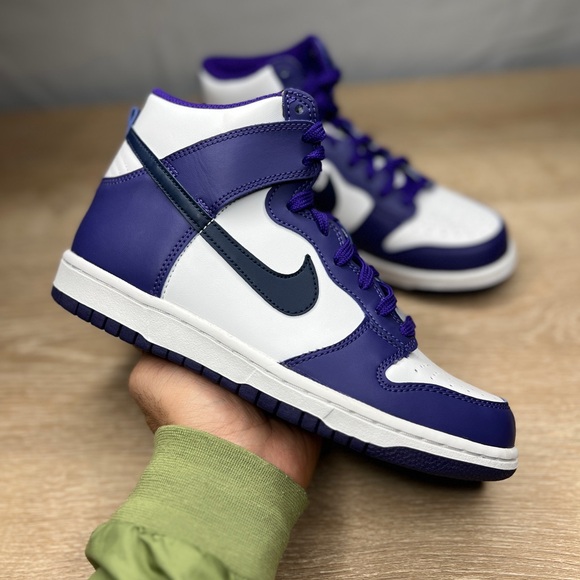 Nike Dunk High - Picture 4 of 9